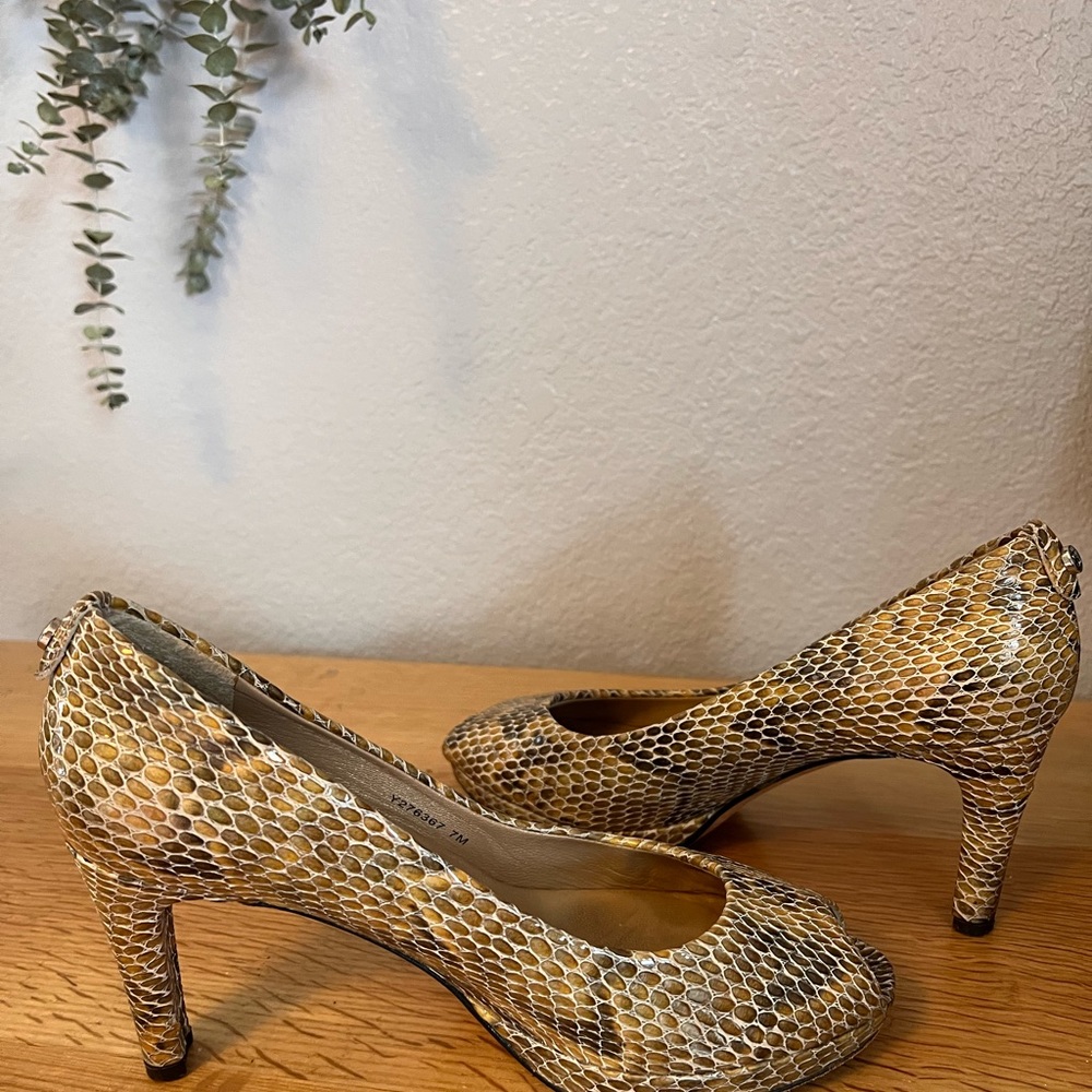 Stuart Weitzman Python Embossed Peep Toe Pump - image 4